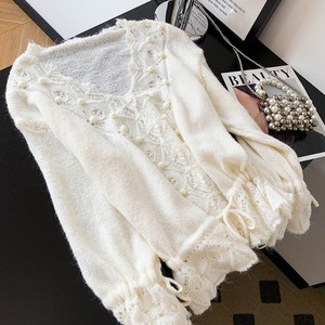 Cardigan en tricot blanc à col en V et manches longues avec pompons et détails en dentelle, coupe ample pour femme, style automne - Product Image 5