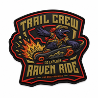 Patch personnalisé 3D en PVC pour équipe de trail, badge d'aventure imperméable pour le skate avec fixation auto-agrippante industrielle AWELLS