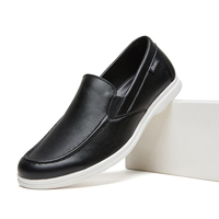 Mocassins décontractés pour hommes DX5195 à bout pointu en cuir PU texturé avec semelle en caoutchouc contrastante, chaussures de ville à enfiler noires