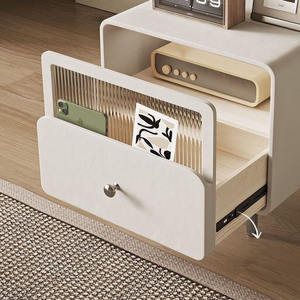 Avancée <span class=keywords><strong>Mickey</strong></span> Dessin Animé Style En Bois Massif Chambre Table <span class=keywords><strong>De</strong></span> Chevet Filles Jolie Fille Style Lumière <span class=keywords><strong>De</strong></span> Luxe - Product Image 1