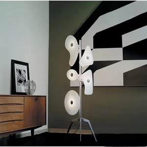 Lámparas de Pie Modernas con Trípode Coloridas, Lámparas LED para Dormitorio, Hotel, Sala de Estar, Decoración - Product Image 5