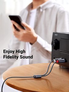 UGREEN AV102 3,5mm <span class=keywords><strong>hembra</strong></span> <span class=keywords><strong>a</strong></span> 2 <span class=keywords><strong>RCA</strong></span> macho <span class=keywords><strong>Cable</strong></span> chapado en oro estéreo <span class=keywords><strong>RCA</strong></span> adaptador de Audio <span class=keywords><strong>auxiliar</strong></span> carcasa de Metal Flexible <span class=keywords><strong>RCA</strong></span> Y <span class=keywords><strong>Cable</strong></span> - Product Image 2