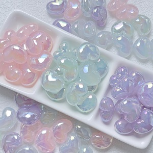 Perles d'amour en acrylique 16*21mm perles crème légèrement grasses perles de coeur bricolage perles acryliques coeur brillant - Product Image 1
