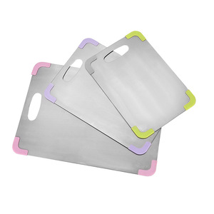 <span class=keywords><strong>Tagliere</strong></span> creativo per la casa <span class=keywords><strong>in</strong></span> <span class=keywords><strong>acciaio</strong></span> inox con angolo <span class=keywords><strong>in</strong></span> Silicone addensato <span class=keywords><strong>in</strong></span> plastica per carne e frutta - Product Image 1