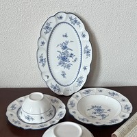 Service de table en céramique motif végétal vintage style français bleu Dae Manor – Cadeau idéal pour une nouvelle maison et un mariage