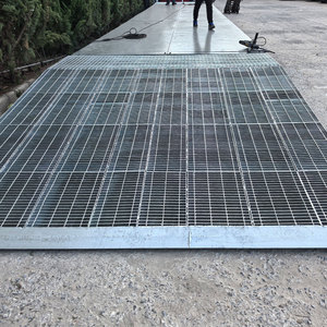 Línea de Producción de Rejillas de Acero Galvanizado por Inmersión en Caliente para Barandillas, Placa de Acero Prensado de Alta Resistencia, Precio Directo de Fábrica - Product Image 2
