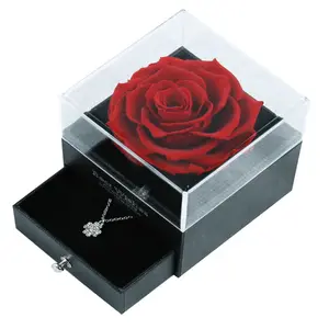 Großhandel jede Liebe erhalten ewige rote Rosen in Acryl Box mit Liebe Sie Halskette für immer Blumen geschenk für Valentinstag