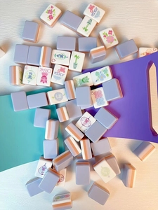 Set di 2 mescolatori di tessere Mahjong – Mescolatori di tessere portatili per Mahjong americano - Product Image 4