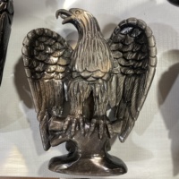 Águila de Obsidiana Plateada Tallada a Mano de Alta Calidad, Gran Brillo Plateado para Exhibición de Colección de Lujo, Decoración del Hogar Fengshui