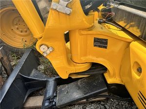 Mini-excavatrice d'occasion Kumatsu PC30 pour la construction, l'aménagement paysager, l'agriculture, les travaux municipaux - Product Image 5