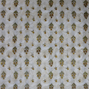 Tissu indien en coton à imprimés, bloc à main, imprimé Floral, nouvelle collection, jaigri sanganer - Product Image 1