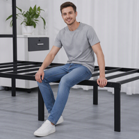 King-Size-Metallplattformbettgestell mit Kopfteil und Lattenrost, robustes Stahlbettgestell in mattschwarzem Finish