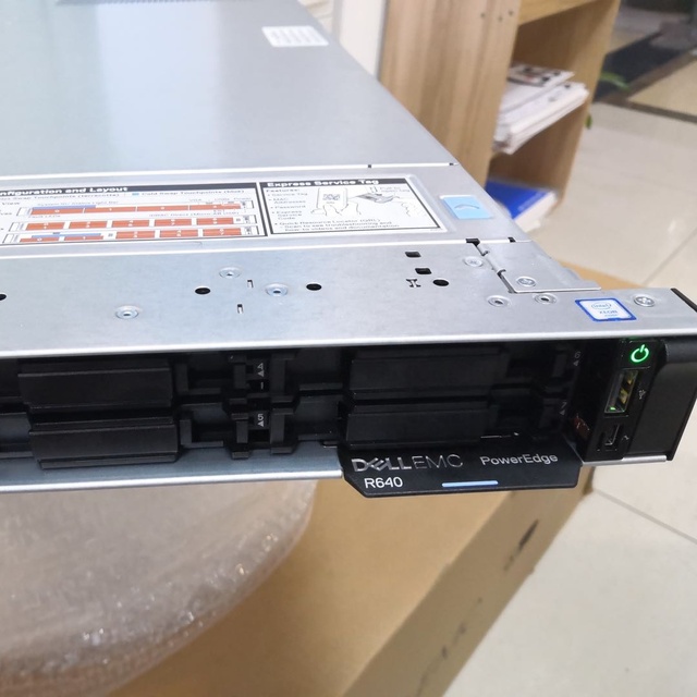 Best Seller PowerEdge R640 1U Rack Server 8SFF Silver 4210 2.2GHz DDR4 16GB 750Wx2 PSU 3-Year Warranty CE/FCC/CCC Certified