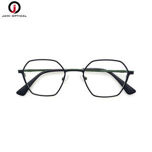 Montures <span class=keywords><strong>de</strong></span> lunettes en métal personnalisables pour hommes avec embouts <span class=keywords><strong>de</strong></span> branches confortables – Vente en gros - Product Image 1