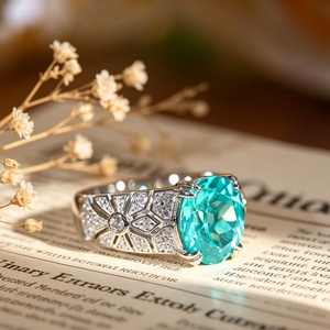 Anillo de Plata de Ley S925 con Piedra de 6 Quilates Color Paraiba, Estilo Vintage, Regalo de Lujo para Ella - Product Image 6