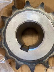 Fourniture de nouveaux 80 tonnes de chargement nominal 10m RTG pignon d'entraînement de portique ZPMC grue à portique montée sur rail palan de boîte de vitesses avec Z = 11 pièces de rechange - Product Image 4