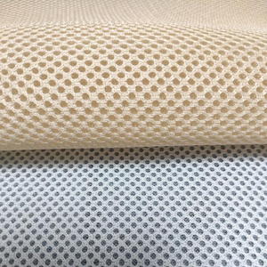 Hot Bán 100% Polyester Giày Thể Thao Không Khí Lưới Vải Lót 3D Thiết Kế Chống Xé Thời Trang Tricot Cô Gái Nệm Xe Ô Tô - Product Image 1