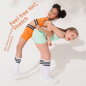 子供用軽量肌にやさしいヨガトレーニングセット速乾性フィットネス服高弾性ストラップタイトランニングスタイル - Product Image 1