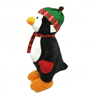 Pingüino de peluche navideño personalizado, peluche de pingüino, peluche de pingüino de invierno, peluche de pingüino festivo - Product Image 2