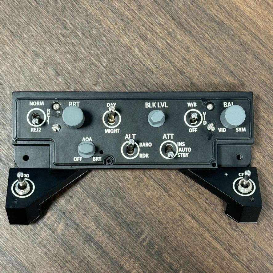 แผงควบคุม Hornet Fa-18C HUD