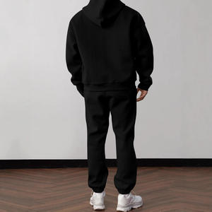 Conjunto Deportivo Holgado <span class=keywords><strong>con</strong></span> Sudadera <span class=keywords><strong>con</strong></span> <span class=keywords><strong>Capucha</strong></span> Bordada en 3D y Estampado Moderno para Comercio Exterior Transfronterizo en <span class=keywords><strong>Shein</strong></span> y Amazon - Product Image 3