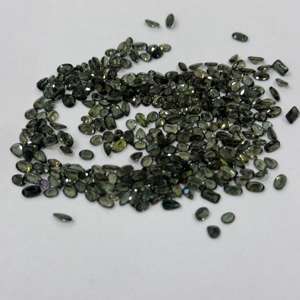 Cristal ovalado raro de piedras preciosas verdes de Kornerupine Natural de alta calidad para la fabricación de joyas para anillos elegantes - Product Image 2