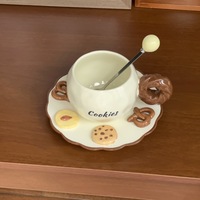 Ensemble tasse et soucoupe à café style Ins, esthétique raffinée, tasse en céramique design élégante, cadeau d'anniversaire et souvenir idéal
