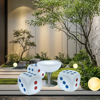 Divani da Giardino con Luci LED a Cubo, Sedute Solari Ricaricabili IP65 Impermeabili, Sedute Luminose a Cubo LED per Esterni, Sedie a Cubo LED da Bar