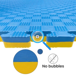 แผ่นรองพื้นโฟม EVA ปลอดสารพิษ ได้รับการรับรองมาตรฐาน CE ขนาด 2.5 ซม. สำหรับเทควันโด สีเหลืองน้ำเงิน สำหรับใช้ในการแข่งขัน - Product Image 3