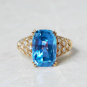 Anello con Gemma Blu Acqua per Donne, Elegante Gioiello da Dito alla Moda - Product Image 3