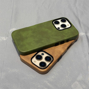 Ốp điện thoại da thiết kế thời trang cao cấp, chất liệu da lì, logo thương hiệu dành cho iPhone 17 16 15 14 13 12 Pro Max - Product Image 5