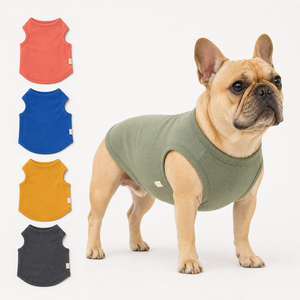 Gilet pour chien en coton uni, style décontracté confortable pour chiens, toutes saisons, lavable en machine - Product Image 1