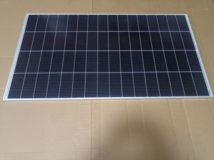 Panneau solaire 18V 250W anti-point chaud avec conception à <span class=keywords><strong>triple</strong></span> connexion parallèle indépendante pour l'éclairage des abris de jardin et des serres - Product Image 1