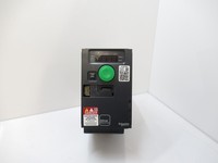 Controlador de Programación PLC ATV320U06M3C Nuevo y Original en Stock en Almacén
