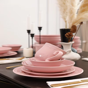 Ensemble de vaisselle rose pour la promotion de septembre, idéal pour les mariages ou les restaurants familiaux - Product Image 4