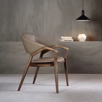 Chaise de salle à manger moderne en cuir de luxe italien JP, avec accoudoirs en bois, mobilier de restaurant pour hôtel, café, dossier rembourré confortable