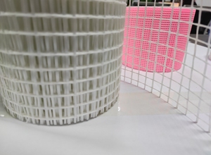 Ruban à mailles en fibre <span class=keywords><strong>de</strong></span> verre auto-adhésif résistant aux alcalis Ruban à mailles en plâtre à bas <span class=keywords><strong>prix</strong></span> pour gypse - Product Image 5