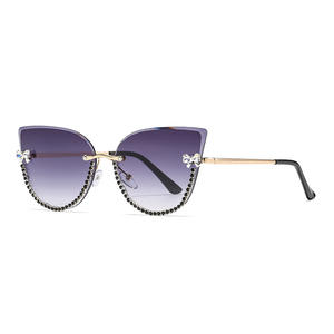 Lunettes de soleil œil de chat Z20655 pour femmes, monture métallique noire, strass, protection UV400, type 3, lunettes de soleil tendance, origine Taizhou - Product Image 2
