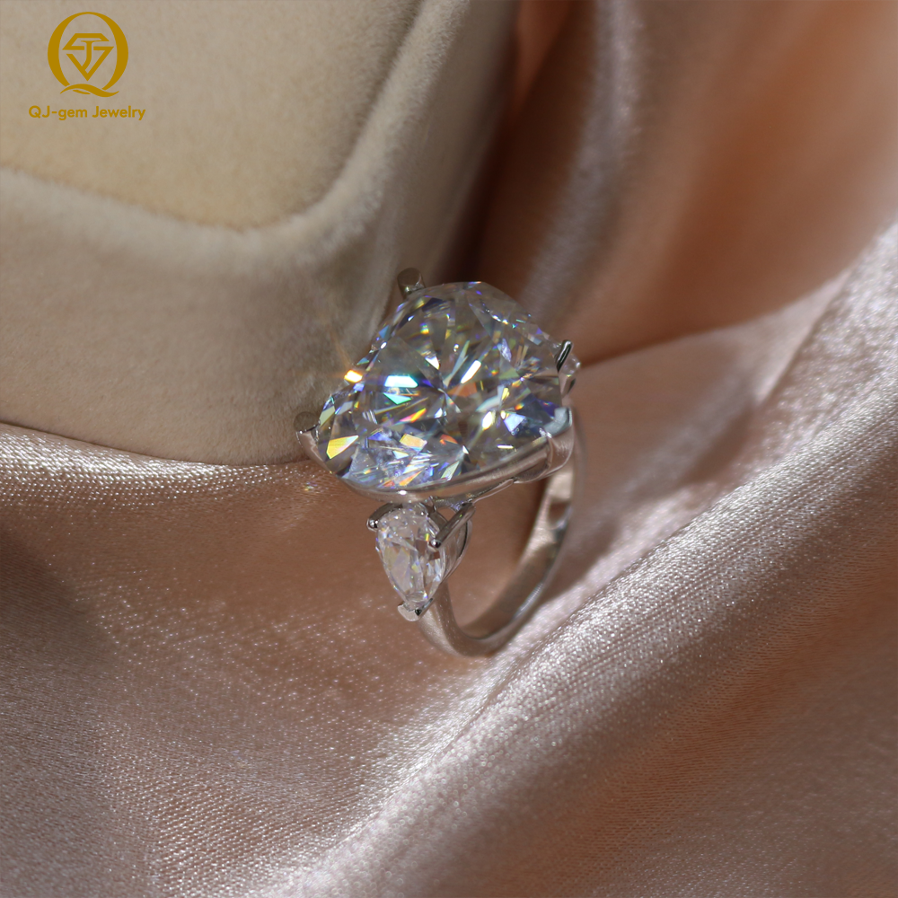 White Gold/White D Color Diamond