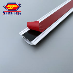 Conduit de câbles de sol en <span class=keywords><strong>PVC</strong></span> de Bahreïn 70x20 100x30 goulotte de sol en <span class=keywords><strong>PVC</strong></span> avec cloison - Product Image 4