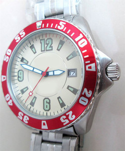 Montre de plongée automatique de <span class=keywords><strong>200</strong></span> mètres boîtier en acier inoxydable Nh35 316L cuir/caoutchouc/silicone résistant à l'eau personnalisé de haute qualité 5mm - Product Image 3