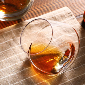 Verres à whisky en cristal rotatifs, design créatif et amusant, <span class=keywords><strong>verre</strong></span> à shot <span class=keywords><strong>sans</strong></span> <span class=keywords><strong>pied</strong></span> de luxe léger, capacité de 10,15 oz pour bars et hôtels - Product Image 3