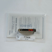 TAKEX F70AGK F70AK Penguat Serat Optik Digital LED Hijau Output NPN Rel DIN LCD Backlight Sensor Serat Anti-Crosstalk
