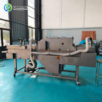 Tunnel de refroidissement alimentaire, petite machine automatique de table pour le glaçage de biscuits, de dattes et de chocolat