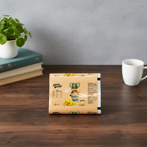 Film laminé imprimé personnalisé de qualité alimentaire pour l'emballage de l'huile d'<span class=keywords><strong>olive</strong></span>, des biscuits, des nouilles, des chips, des bonbons et des snacks avec scellage thermique - Product Image 1