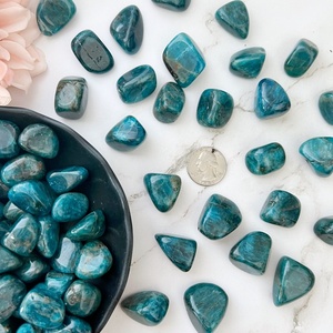 Cristaux Métaphysiques Polis en <span class=keywords><strong>Apatite</strong></span> Bleue CrystalHola, Forme Irrégulière, pour le Chakra du Troisième Œil et du Cou, <span class=keywords><strong>Origine</strong></span> Jiangsu - Vente Chaude - Product Image 3