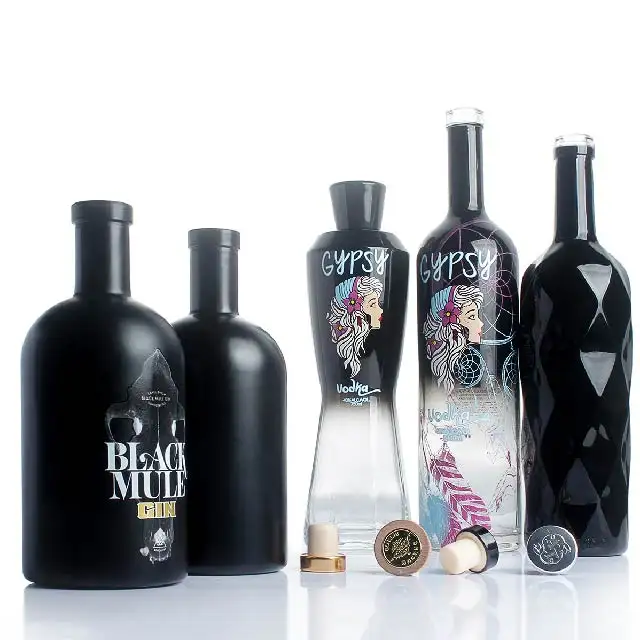 Fabriek Kan 500Ml 750Ml Kristal Wit Vuur Vuursteen Spiritus Fles Wodka Rum Whisky Fles Aanpassen