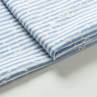 Tissu en polyester et coton jacquard personnalisé à rayures découpées et teintes en fil, idéal pour les vêtements féminins, les chemises, les robes et les jupes pour enfants