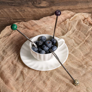 Fourchette à fruits créative <span class=keywords><strong>de</strong></span> style nordique, tendance, en acier inoxydable, pour restaurant, fourchette à dessert, fourchette à gâteau, style européen, naturel, brut - Product Image 1