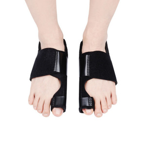 Orthèse de <span class=keywords><strong>pouce</strong></span> valgus en stock Fixateur d'orteils en néoprène pour hommes et femmes avec chevauchement de la douleur Séparateur d'orteils fixe - Product Image 4